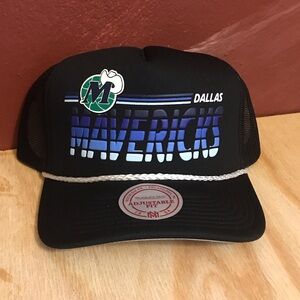 Dallas Mavericks Black Adjustable Cap retro mesh trucker snapback hat sports nba